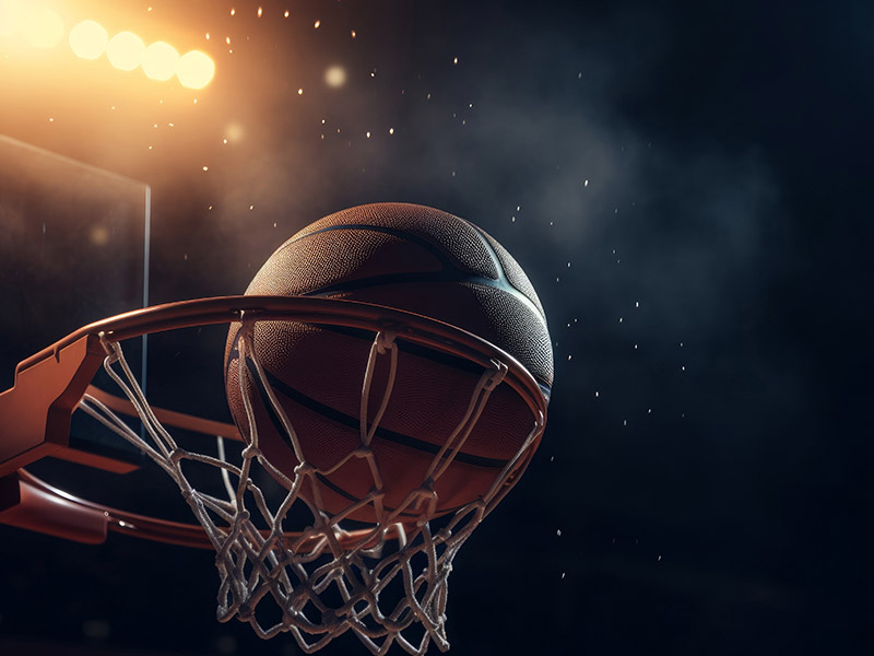 雷迪克：东契奇左小腿挫伤，他在比赛中经常遭到类似碰撞，我们要想办法防范